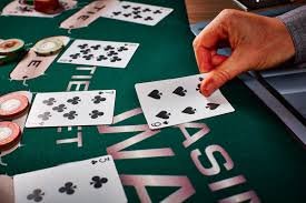 Akses Game Tower b11 di layar ponsel